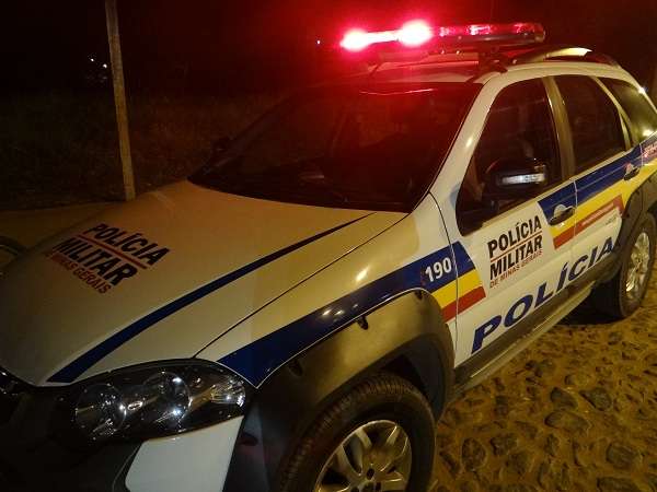 Plantao Da Policia Militar De Minas Gerais Foto Guia Muriae